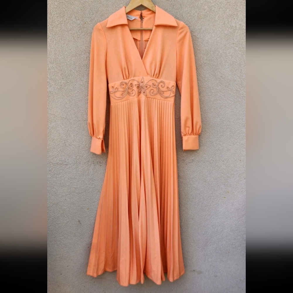 Vintage JC PENNEY Women's Dress US Size Orange Pleated Embroidered Wedding Event